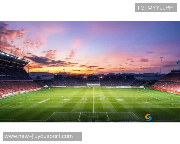 美国世界杯足球壁纸精选展现激情与梦想的视觉盛宴 美国世界杯足球壁纸精选展现激情与梦想的视觉盛宴