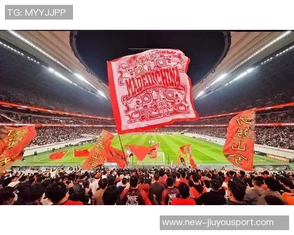 西安足球民间联赛热潮涌动球迷激情四溢展现城市活力与团结精神