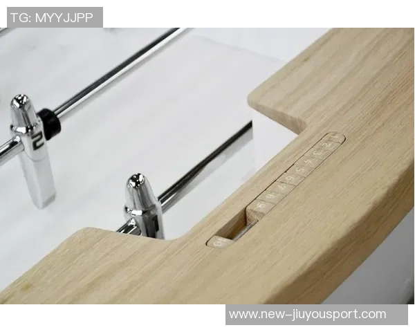 选择合适的桌式足球桌尺寸提升游戏体验的全面指南